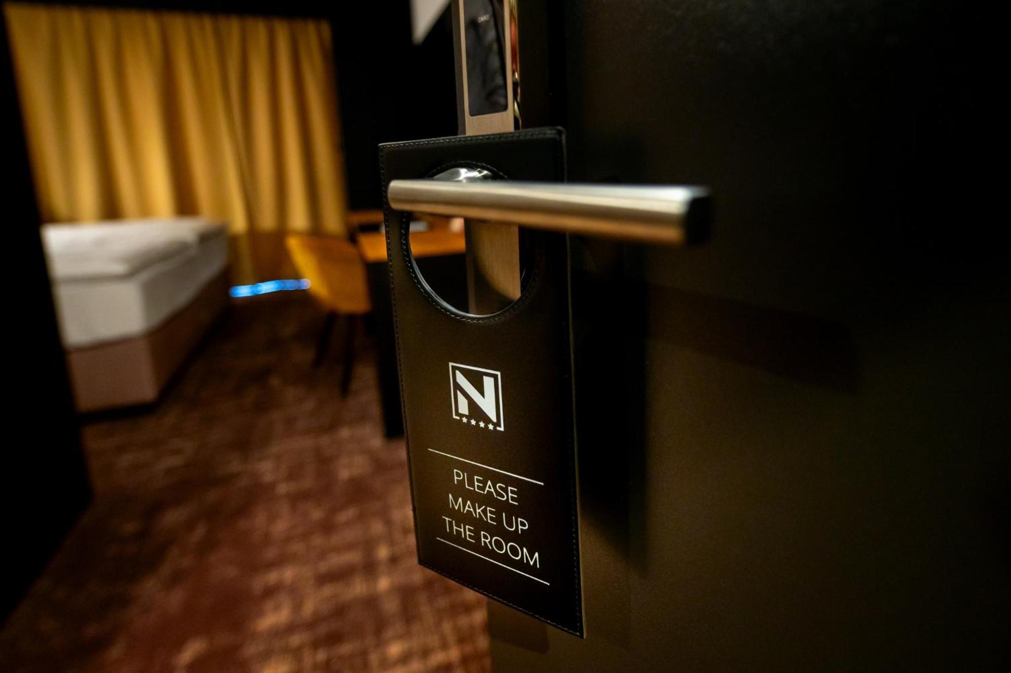 Hotel Nobilis - Mlada Boleslav Bradlec  ภายนอก รูปภาพ