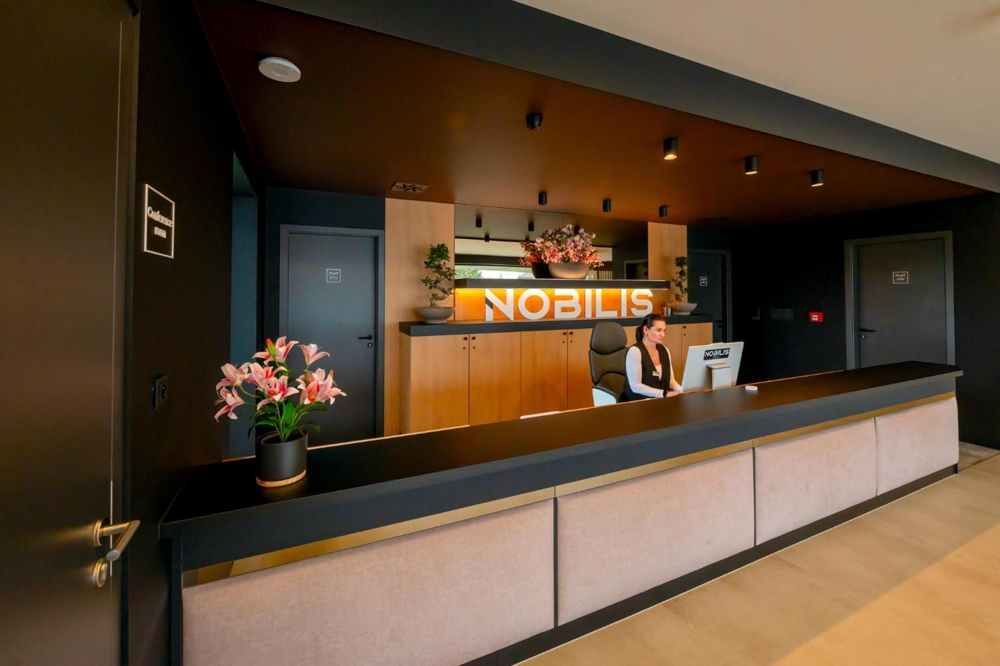 Hotel Nobilis - Mlada Boleslav Bradlec  ภายนอก รูปภาพ